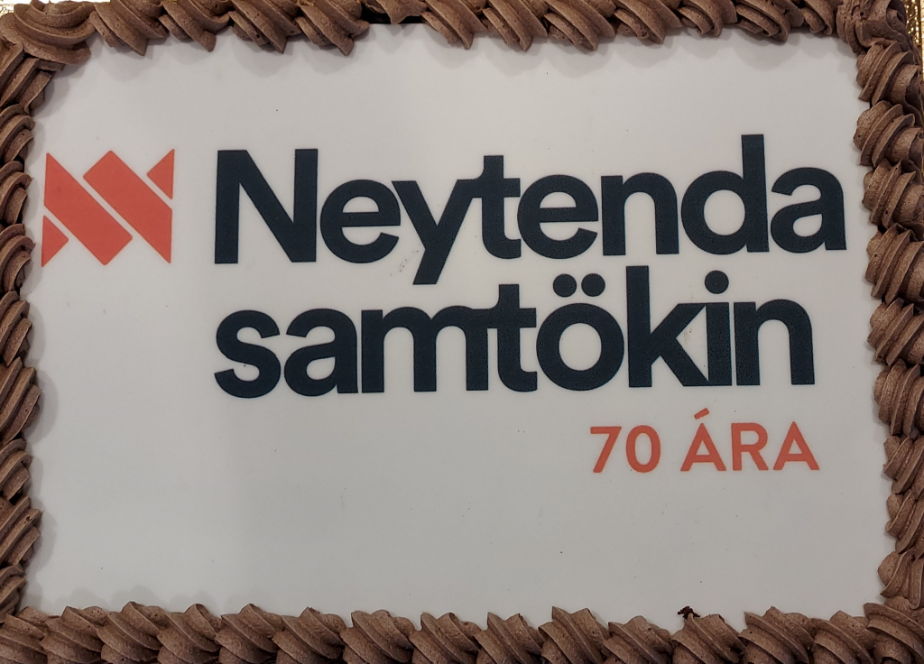 Neytendasamtök í 70 ár